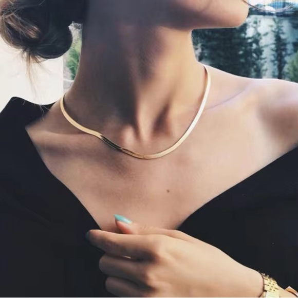 18K Gold Plated Herringbone Necklace - Picture 7 of 9